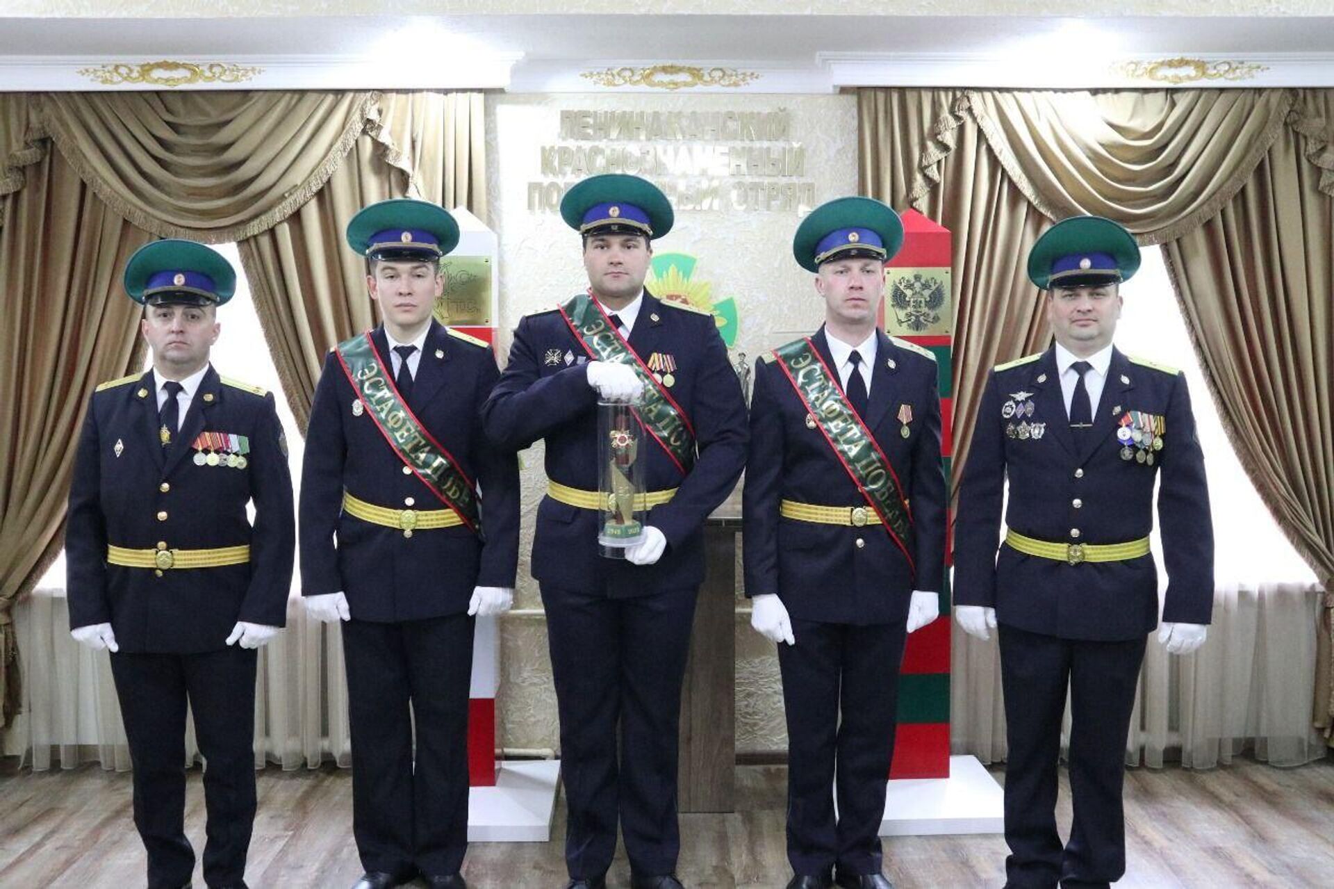 Символ международной военно-патриотической акции Эстафета Победы встретили военнослужащие Ленинаканского пограничного отряда (30 апреля 2025). Ширак Символ международной военно-патриотической акции Эстафета Победы встретили военнослужащие Ленинаканского пограничного отряда (30 апреля 2025). Ширак - Sputnik Армения, 1920, 30.04.2025
