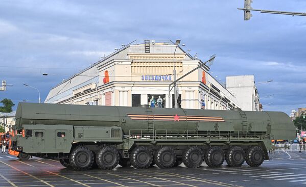 «Յարս» հրթիռի արձակման ավտոմատ կայանք - Sputnik Արմենիա