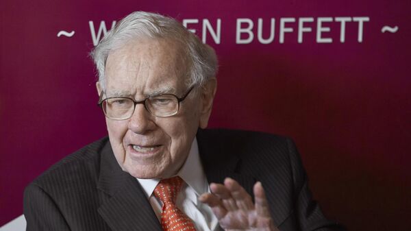 Уоррен Баффет, председатель и генеральный директор Berkshire Hathaway - Sputnik Армения