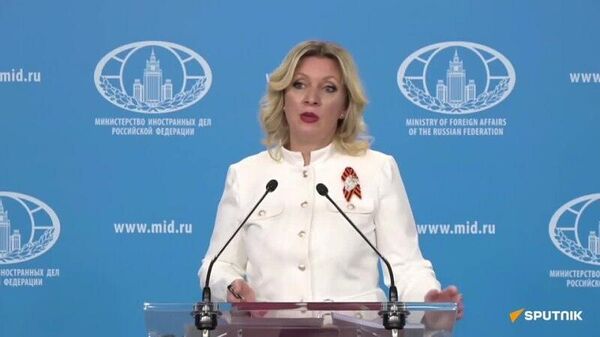 Не вяжутся с образом спикера: Захарова об обвинениях Симоняна в адрес России - Sputnik Армения