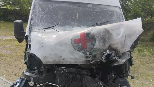 Дрон ВСУ атаковал машину Скорой помощи в Алешках (7 мая 2025). Херсонская область - Sputnik Армения
