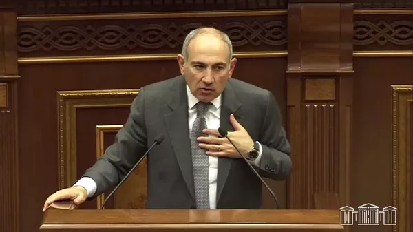 Премьер-министр Никол Пашинян на заседании Национального собрания (7 мая 2025). Еревaн - Sputnik Армения