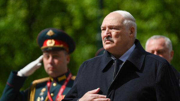 Церемония возложения цветов к Могиле Неизвестного солдата - Sputnik Армения