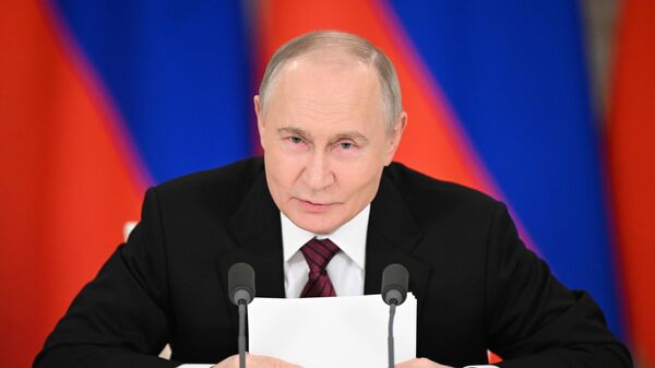 Президент РФ Владимир Путин - Sputnik Армения