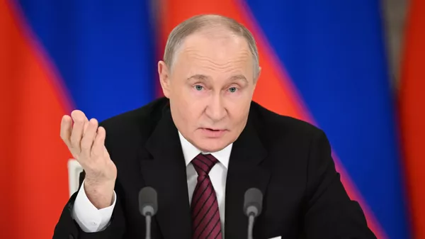 Обращение президента РФ В. Путина к представителям российских и зарубежных СМИ - Sputnik Армения