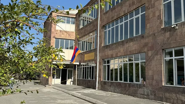 Средняя школа Мердзавана - Sputnik Армения