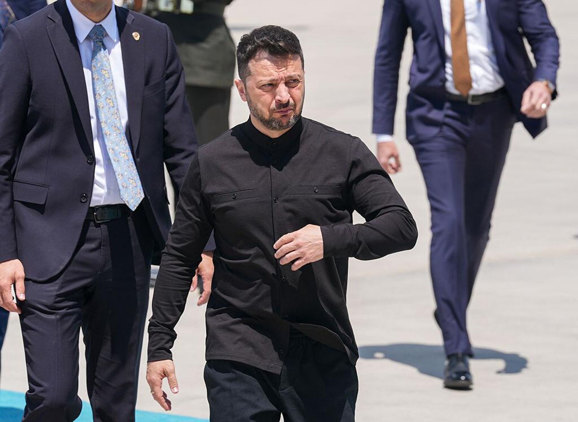 Президент Украины Владимир Зеленский прибыл в турецкую столицу, чтобы встретиться с президентом Турции Реджепом Тайипом Эрдоганом (15 мая 2025). Анкара Президент Украины Владимир Зеленский прибыл в турецкую столицу, чтобы встретиться с президентом Турции Реджепом Тайипом Эрдоганом (15 мая 2025). Анкара - Sputnik Армения, 1920, 15.05.2025
