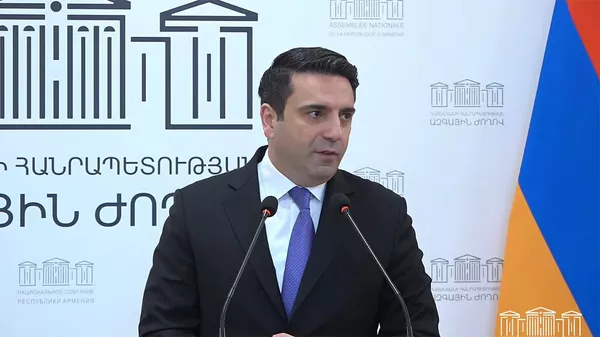 Совместная пресс-конференция Председателей парламентов Армении и Кипра Алена Симоняна и Аниты Димитриу по итогам встречи (19 мая 2025). Еревaн - Sputnik Армения