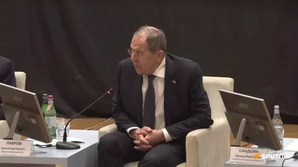 Армения вслед за Албанией хочет в следующем году принять саммит европейского политического сообщества -Лавров - Sputnik Армения