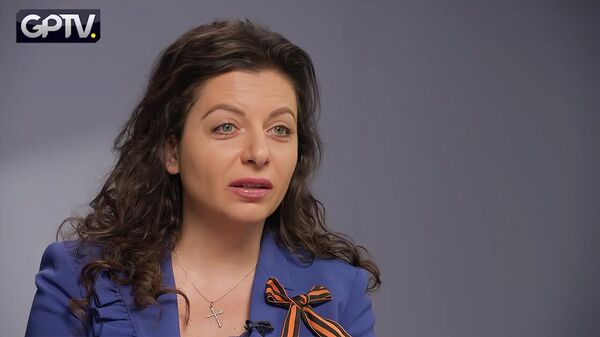 Зачем же мы будем оправдываться перед ненормальными - Симоньян о стиле RT - Sputnik Армения