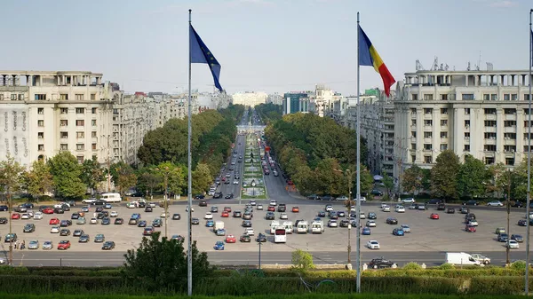 Флаги ЕС и Румынии в Бухаресте - Sputnik Армения