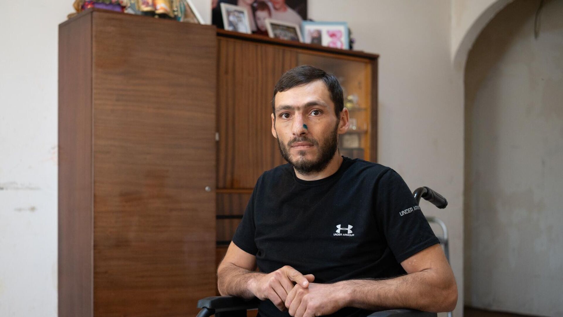 Упавший с 9-го этажа Саркис Саркисян Упавший с 9-го этажа Саркис Саркисян - Sputnik Армения, 1920, 24.05.2025