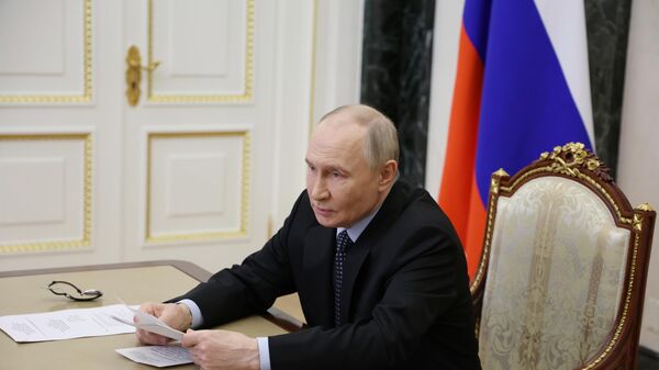 Президент Владимир Путин провел заседание Комиссии по вопросам военно-технического сотрудничества с иностранными государствами - Sputnik Армения