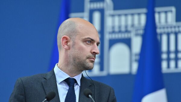 Главы МИД Армении и Франции Арарат Мирзоян и Жан-Ноэль Барро на пресс-конференции по итогам встречи (26 мая 2025). Еревaн - Sputnik Армения