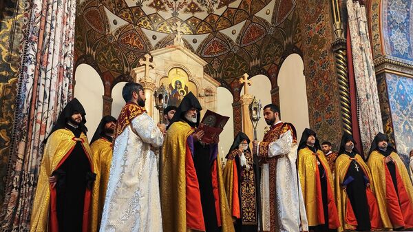 Республиканский молебен по случаю Дня Республики (28 мая 2025). Эчмиадзин - Sputnik Армения