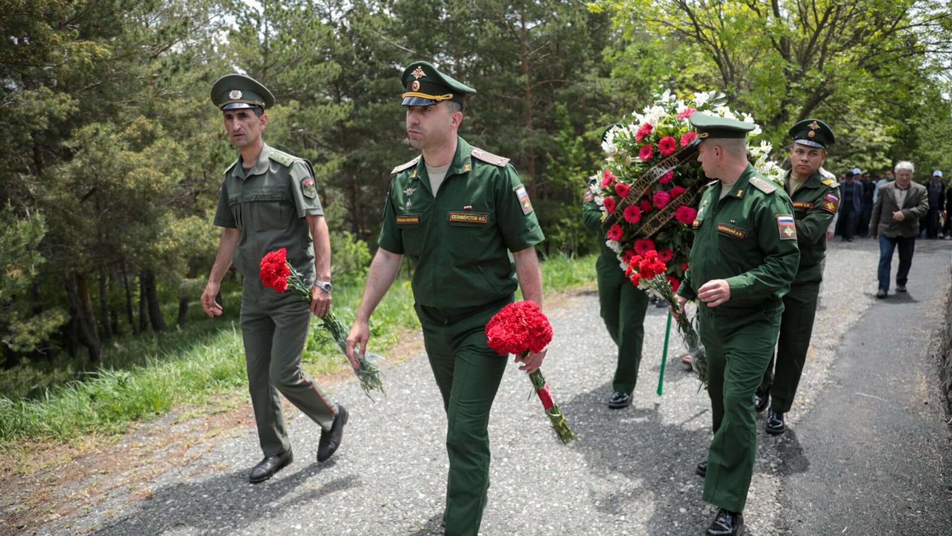 Праздничные мероприятия по случаю Дня Первой республики в Апаране (28 мая 2025). Апаран Праздничные мероприятия по случаю Дня Первой республики в Апаране (28 мая 2025). Апаран - Sputnik Армения, 1920, 28.05.2025