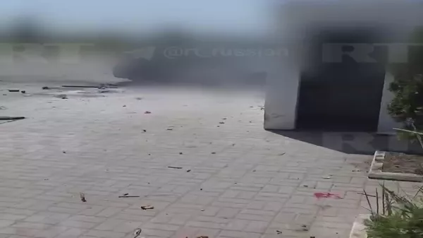 Видео с места прилёта украинского БПЛА в селе Никольском Белгородской области - Sputnik Армения