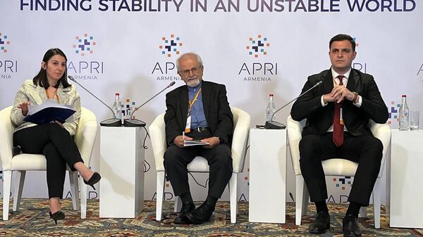 APRI Armenia ֆորում - Sputnik Արմենիա