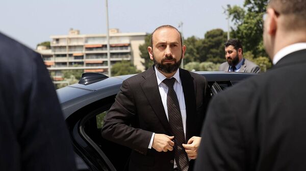 Արարատ Միրզոյան - Sputnik Արմենիա
