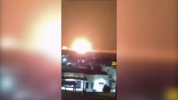 В соцсетях распространяются видео ударов Израиля по Ирану - Sputnik Армения