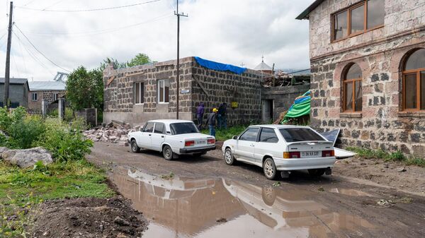 Ուժեղ քամու հետևանքներն Ապարանում Ուժեղ քամու հետևանքներն Ապարանում - Sputnik Արմենիա