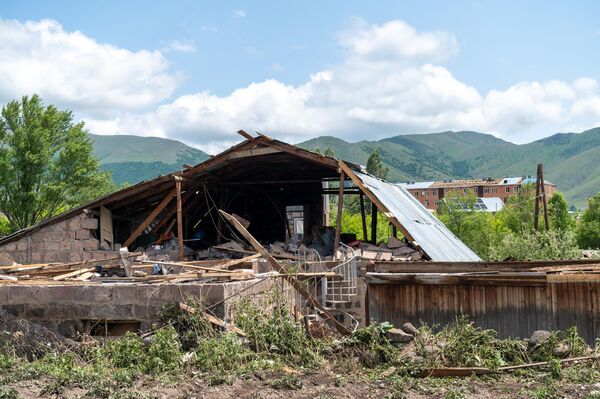 Ուժեղ քամու հետևանքներն Ապարանում - Sputnik Արմենիա