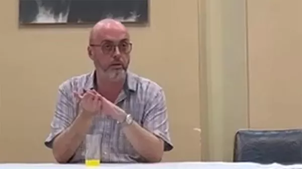 Редактор армяноязычной газеты Алик армянской общины Исфахана Арам Шахназарян (16 июня 2025). Еревaн - Sputnik Армения