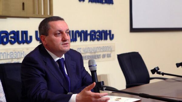 Начальник ГУ гражданской авиации Артем Мовсесян - Sputnik Армения