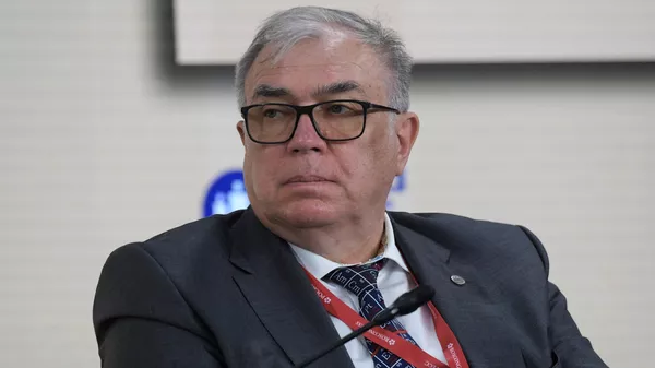 Заместитель гендиректора МАГАТЭ, руководитель департамента ядерной энергии МАГАТЭ Михаил Чудаков во время сессии Роль атомной промышленности в обеспечении технологического суверенитета и технологии будущего на ПМЭФ-2023 (16 июня 2023). Санкт-Петербург - Sputnik Армения