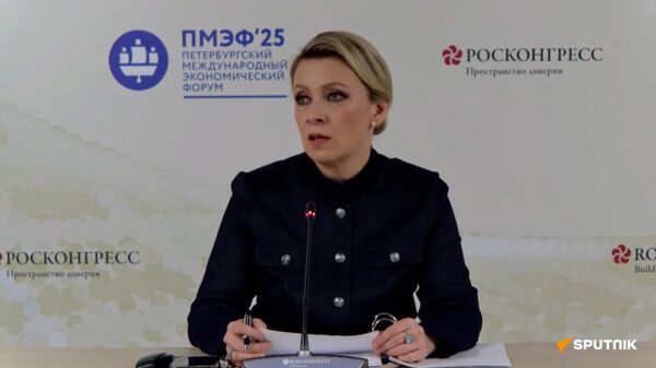 С 14 июня из Ирана через Армению и Азербайджан были эвакуированы 550 россиян – Захарова - Sputnik Արմենիա