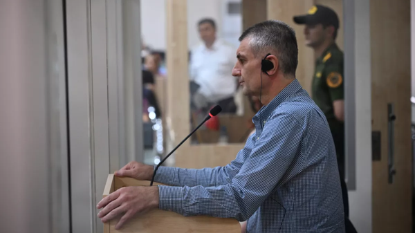 Судебное заседание над армянским военно-политическим руководством Нагорного Карабаха (19 июня 2025). Баку - Sputnik Արմենիա