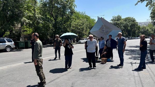 Անհետ կորած զինծառայողների հարազատները - Sputnik Արմենիա