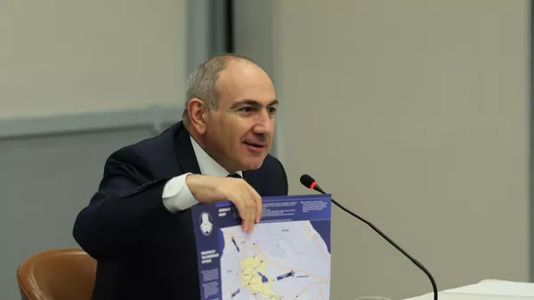 Премьер-министр Никол Пашинян встретился с представителями армянской диаспоры Стамбула (20 июня 2025). Стамбул - Sputnik Армения