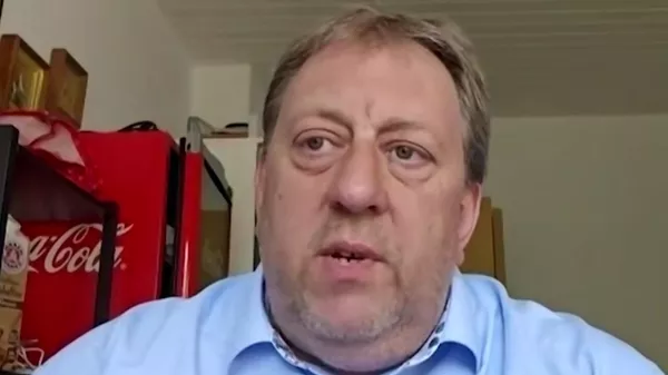 Церковь втягивают в политику ради денег Запада, заявил RT депутат бундестага от АдГ Гуннар Линдеманн. - Sputnik Армения