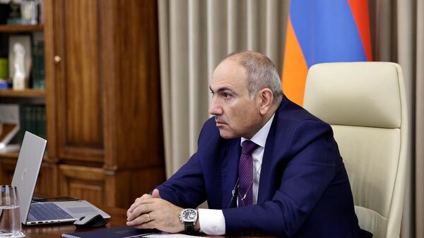 Никол Пашинян принимает участие в заседании Высшего Евразийского экономического совета по видеосвязи (27 июня 2025). Еревaн - Sputnik Армения