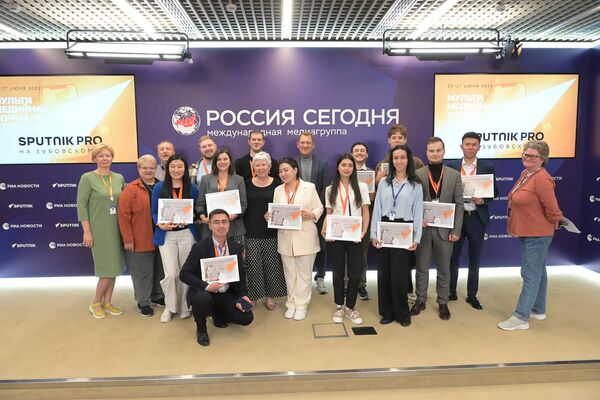 Մերձավոր արտերկրի յոթ երկրների լրագրողներ վերապատրաստվել են «Ռոսիա սեգոդնյա» միջազգային մեդիախմբի մոսկովյան գրասենյակում: - Sputnik Արմենիա