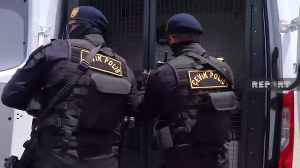 В Баку заявили, что обезвредили две ОПГ с участием россиян - Sputnik Армения