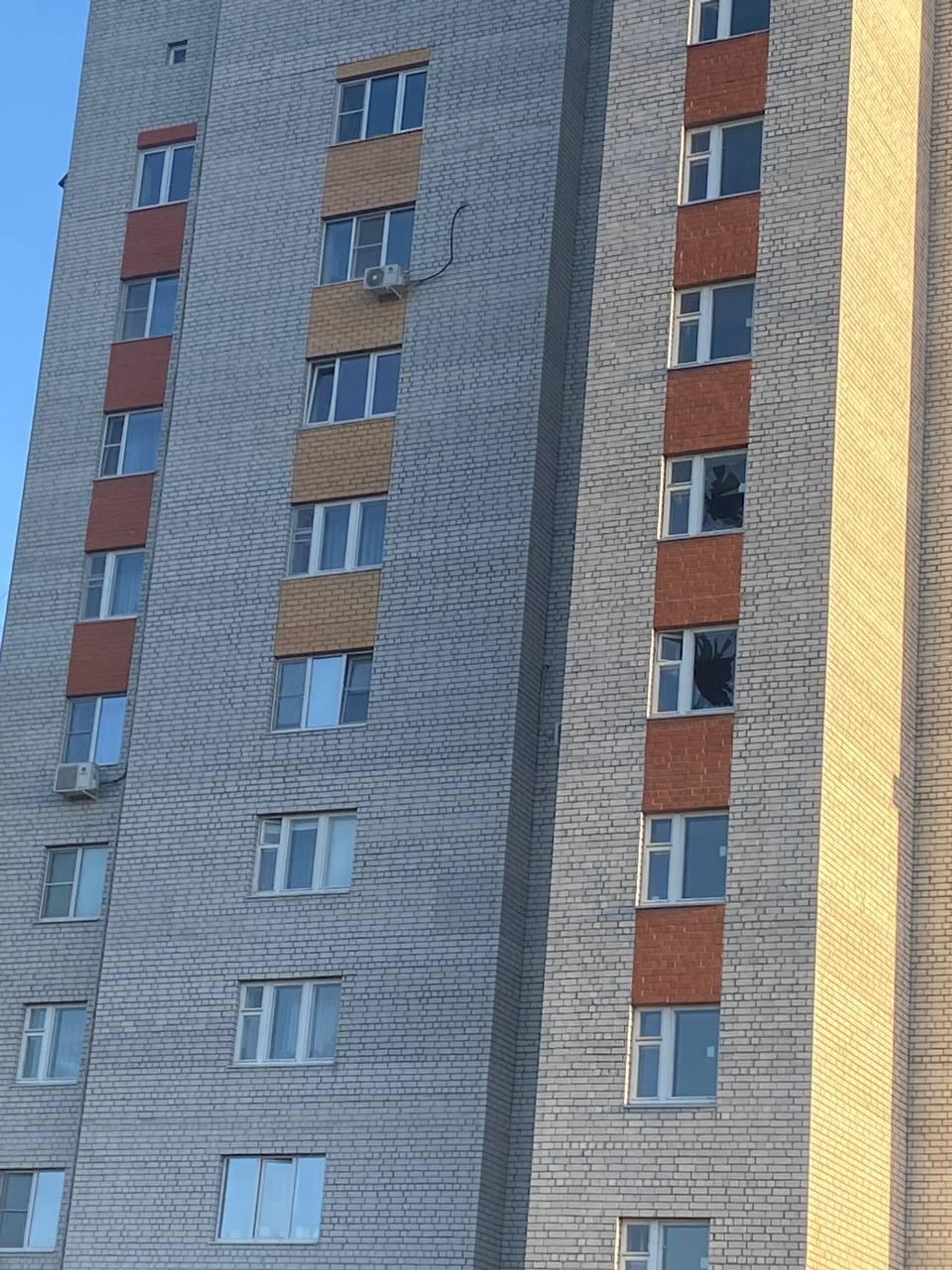 Последствия удара БПЛА в Курске Последствия удара БПЛА в Курске - Sputnik Армения, 1920, 10.07.2025