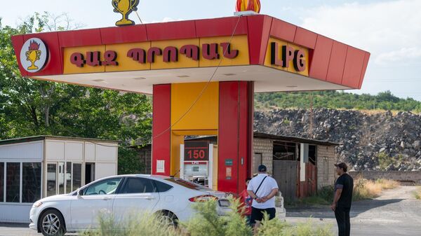 Цена на сжиженный газ на автозаправках Еревана - Sputnik Армения