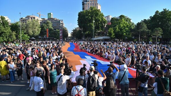 Արցախցիների հանրահավաքը Ազատության հրապարակում - Sputnik Արմենիա