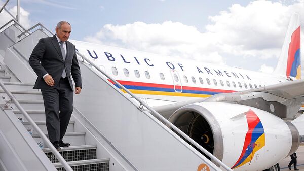 Премьер-министр Никол Пашинян прибыл во Францию с рабочим визитом (14 июля 2025). Париж - Sputnik Армения