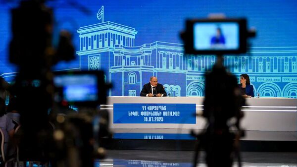 Նիկոլ Փաշինյան - Sputnik Արմենիա