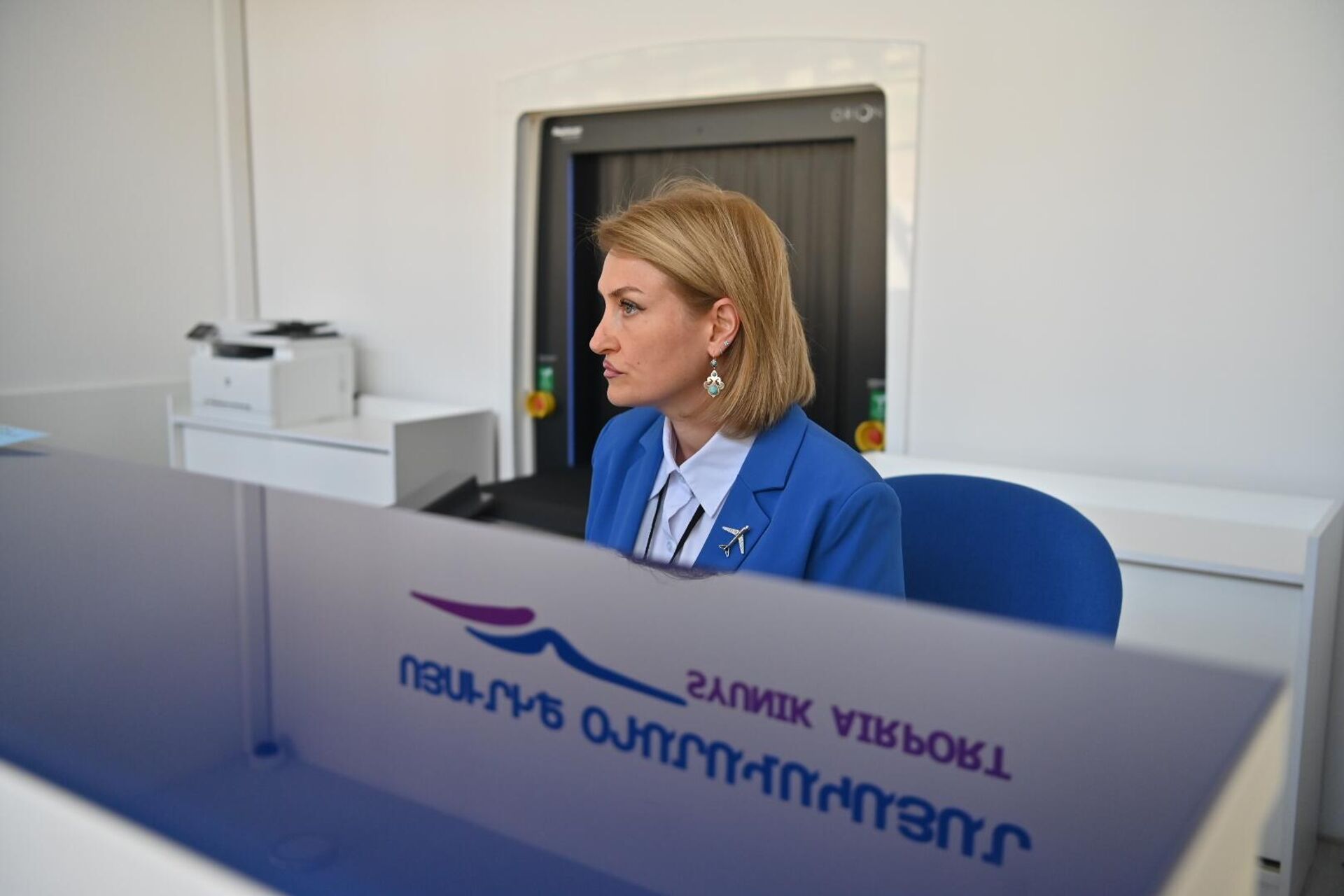 Сотрудница аэропорта Сюник за работой (19 июля 2025). Капан Сотрудница аэропорта Сюник за работой (19 июля 2025). Капан - Sputnik Армения, 1920, 19.07.2025