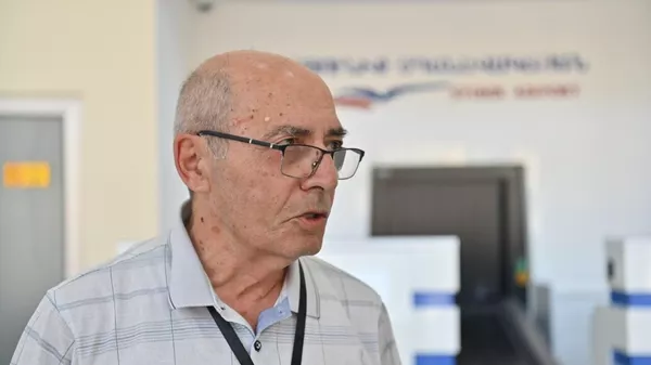 Камо Кочарян, диспетчер аэропорта “Сюник” в Капане - Sputnik Армения