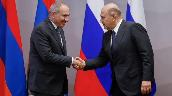 Փաշինյանն ու ՌԴ վարչապետը հանդիպել են Ալթայում. հայտնի է` ինչ են քննարկել - Sputnik Արմենիա
