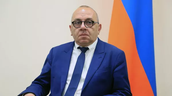 Начальник управления по цифровизации министерства высокотехнологичной промышленности Армении Аршак Керобян - Sputnik Армения