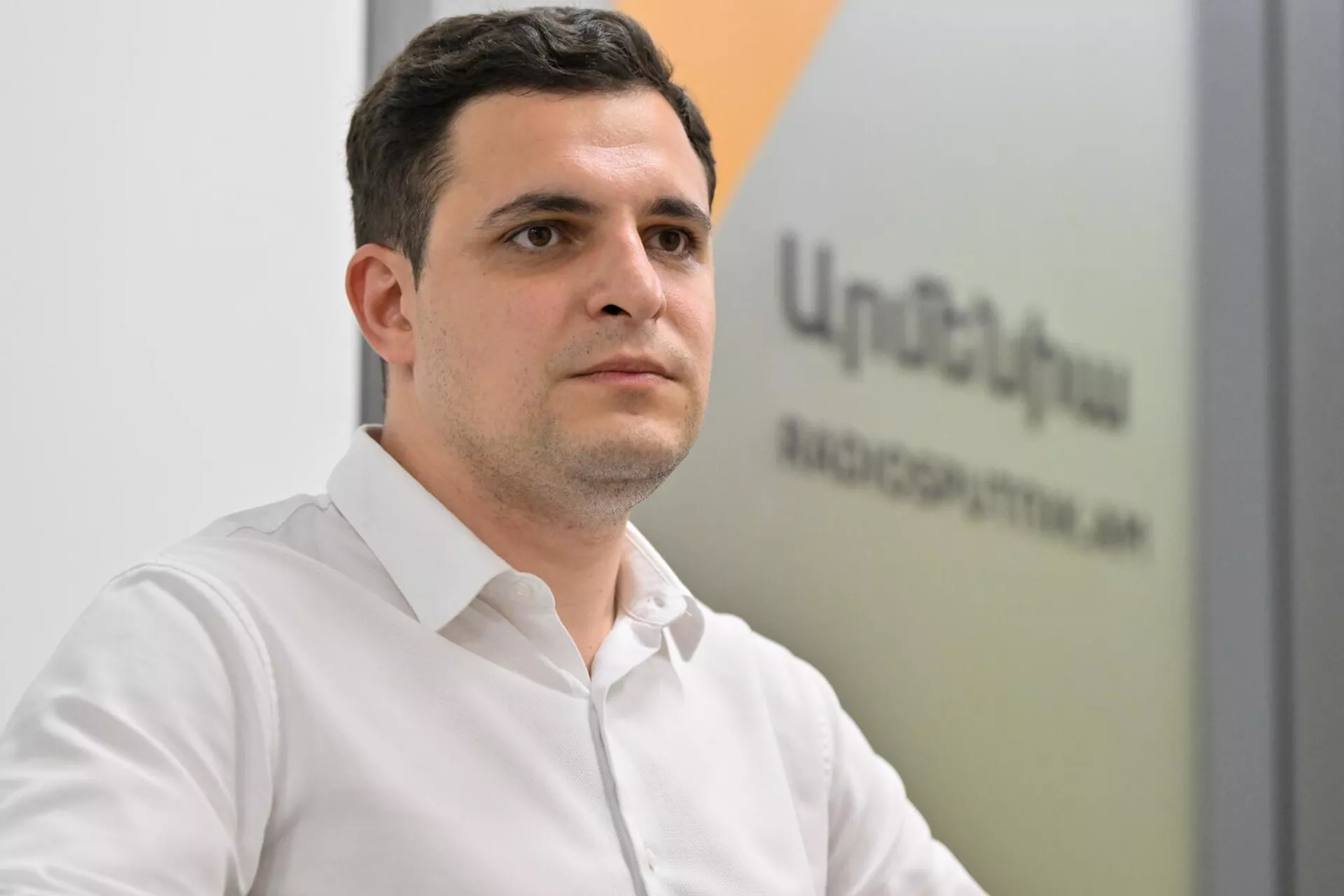 Кандидат исторических наук, научный сотрудник APRI Сергей Мелконян в гостях радио Sputnik - Sputnik Армения, 1920, 08.01.2026