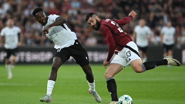 Футбольный матч третьего квалификационного раунда Лиги Конференций УЕФА между ФК Спарта Прага и ФК Арарат-Армения (7 августа 2025). Прага - Sputnik Армения