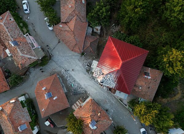 В Балыкесире обрушились 16 зданий, в данный момент поисково-спасательные работы завершены - Sputnik Армения