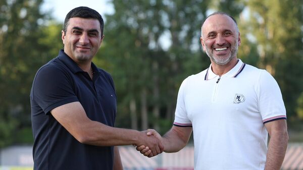 Արտակ Օսեյանն ու Եղիշե Մելիքյանը - Sputnik Արմենիա